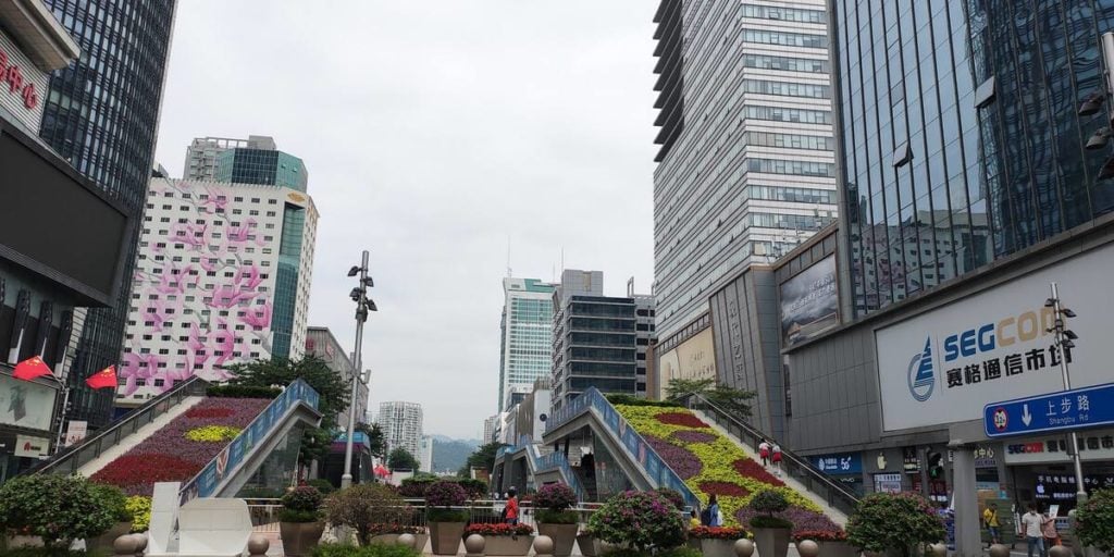 best products and markets you can find in Huaqiangbei