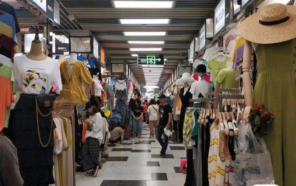 Los 10 mejores mercados mayoristas de ropa de China para importar