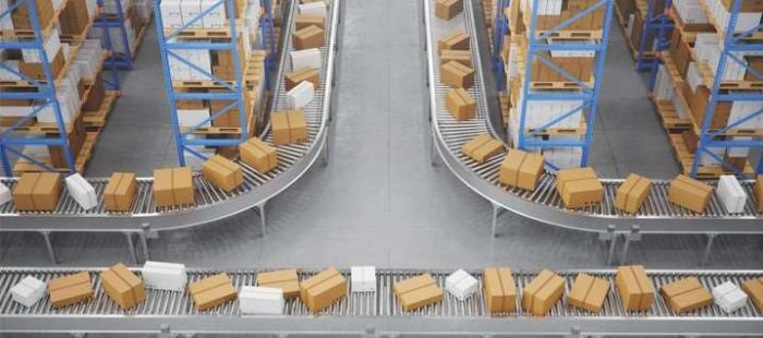 Fulfillment Center vs Distribution Center