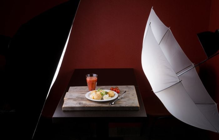 How to set up studio lighting for your product photography