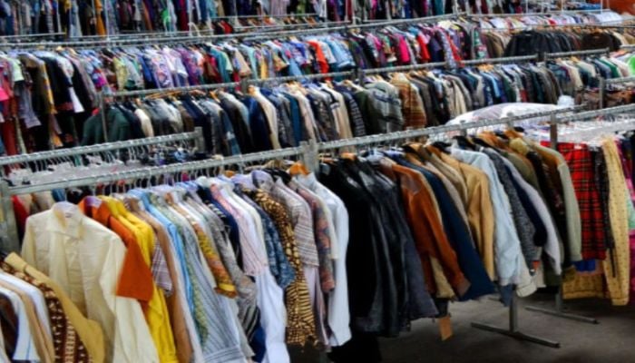 Top 12 Clothing Wholesalers in Canada