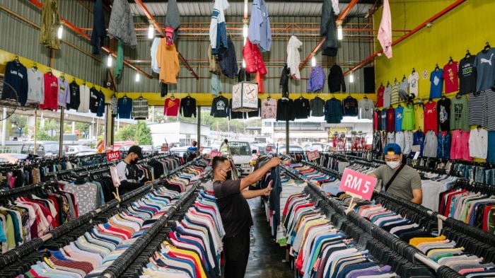 Fornecedores de roupas store esportivas