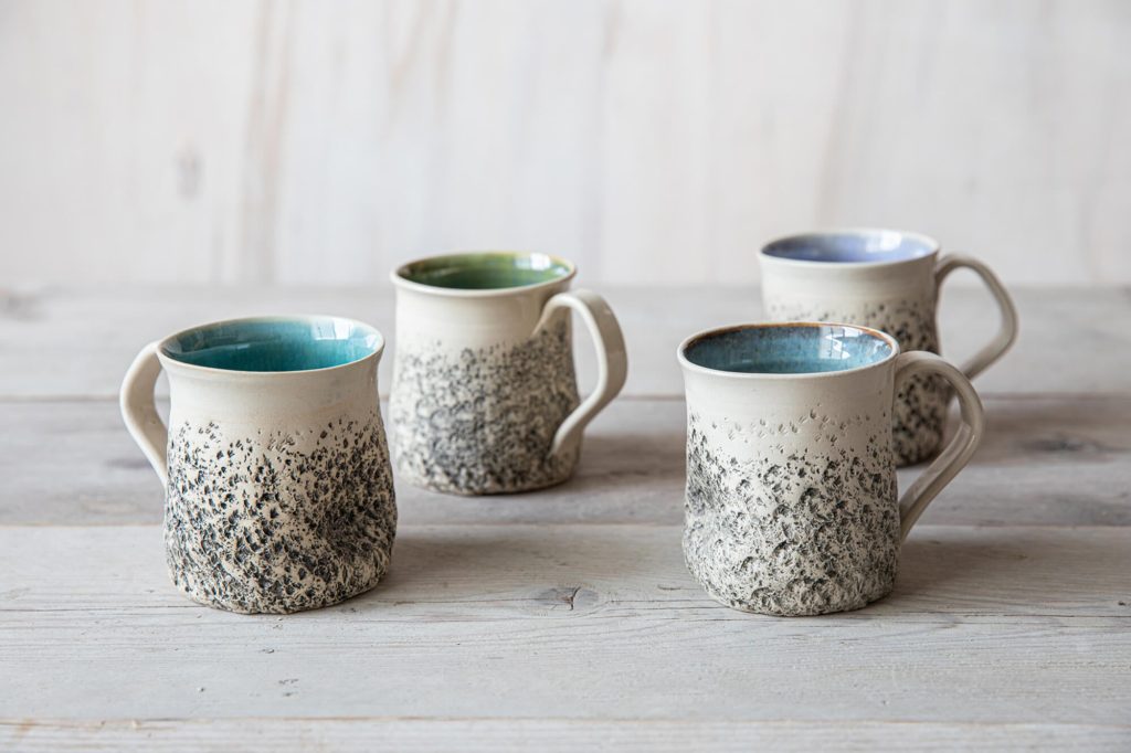 https://leelinesourcing.com/wp-content/uploads/2022/06/Kari_ceramics_handmade_pottery_green_blue_ceramic_mugs_2048x-1024x682.jpg