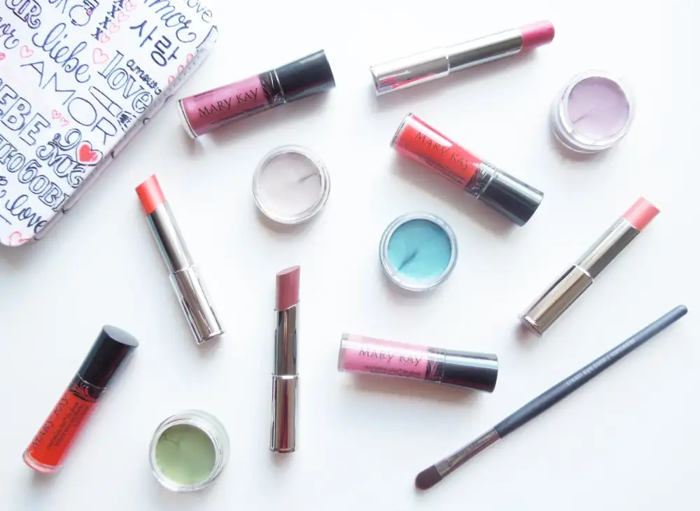 How To Start A Lip Gloss Business