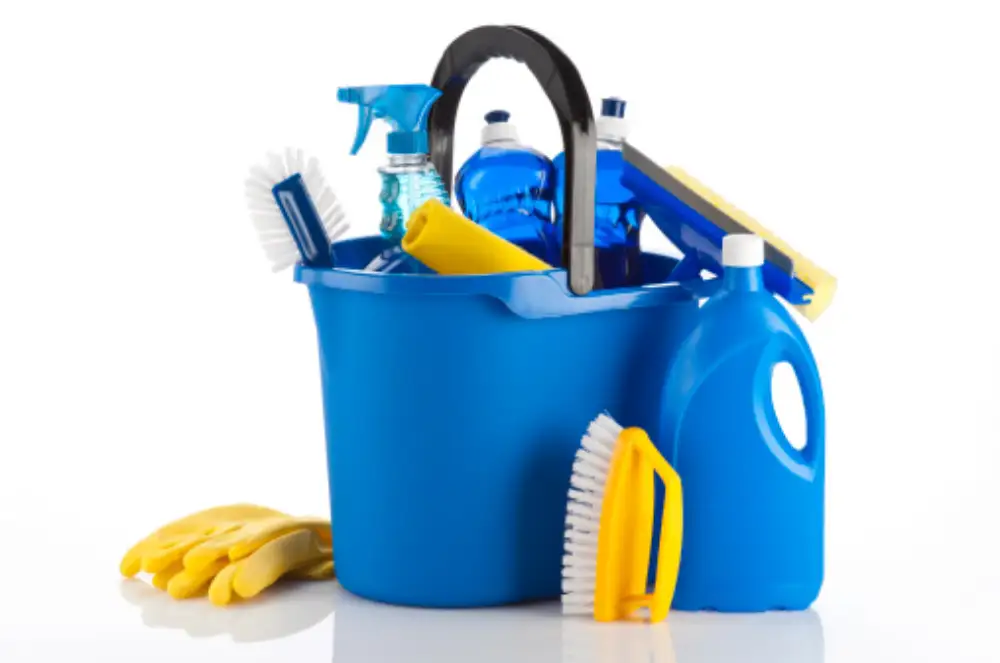 start your cleaning supplies dropshipping business