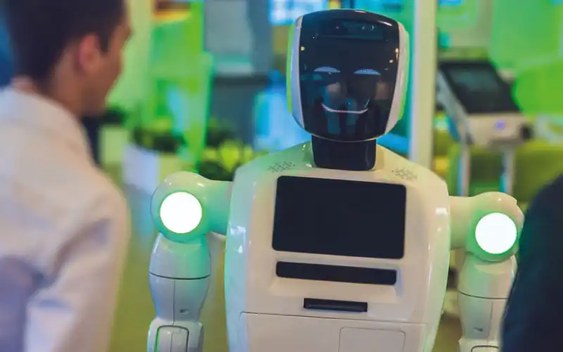 Robot educativo basato su ChatGPT (1)
